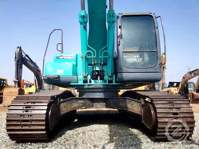 25Ton SK260D Used Kobelco Excavator Earth Moving Equipment
