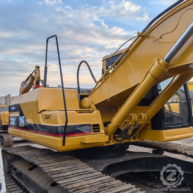 Good condition second hand cat325BL Used crawler moving type CAT 325BL excavator on cheap sell