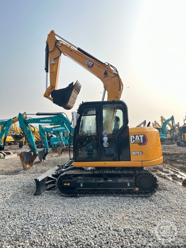 CAT307E2 Used Excavator Japan Original High Quality Lower Hours Machinery Secondhand CAT 307 307E2 320D 320GC on Sale