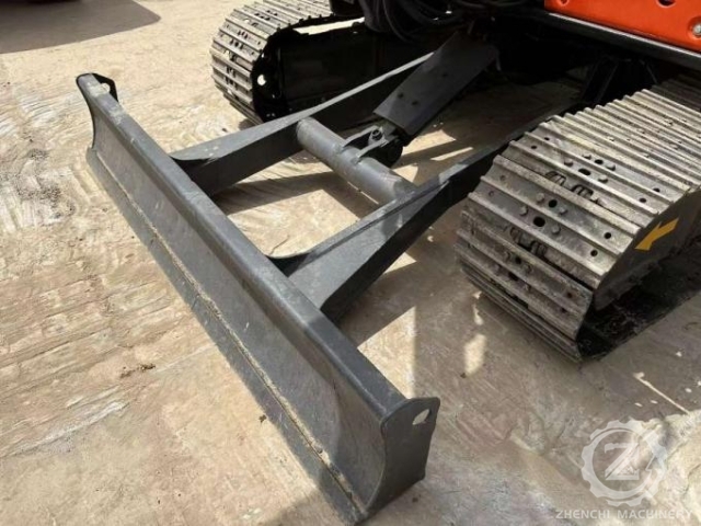 Mini ZX50U Hitachi Excavator Used Construction Machinery 5T ZX50